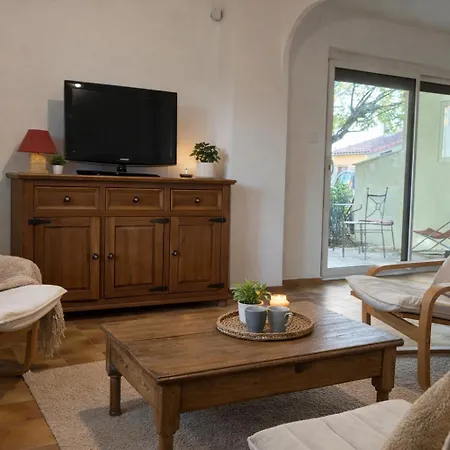 Maison Avec Jardin, Wifi, Quartier Calme De Holiday home